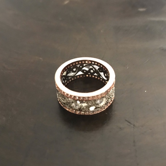 Two Tone 925 Sterling Silver Diamond Cutout Ring - Picture 3 of 5